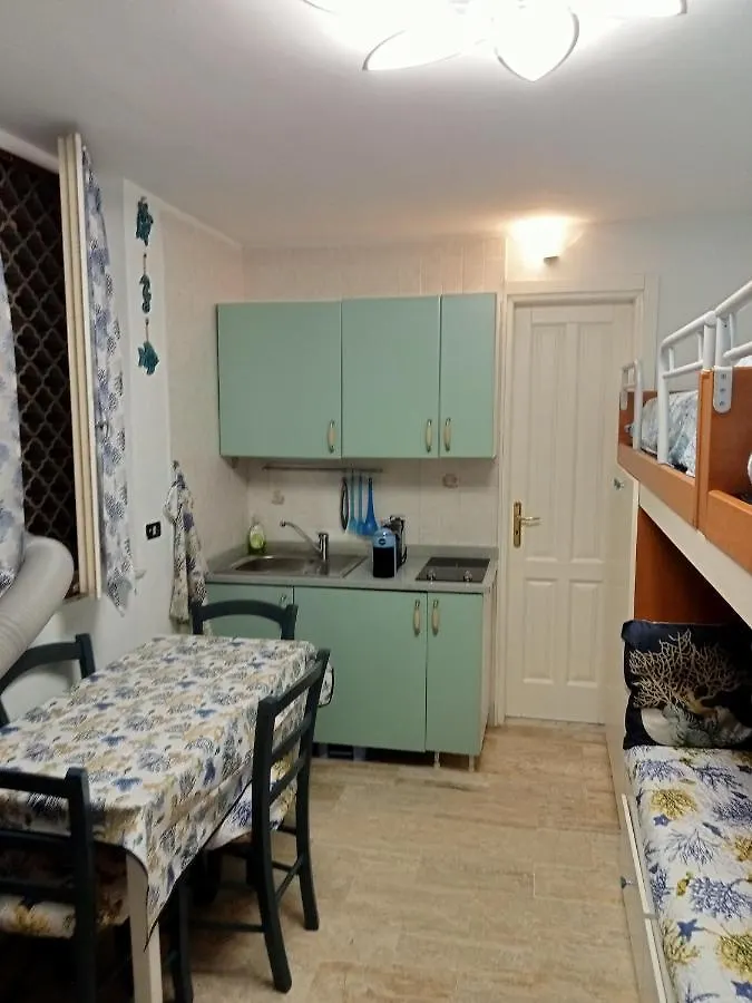 My Little House Apartment Borghetto Santo Spirito Italy